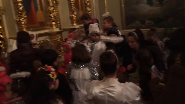 Собор Благовіщення Пресвятої Діви Марії свято Миколая подарунки чемним діткам смотреть онлайн