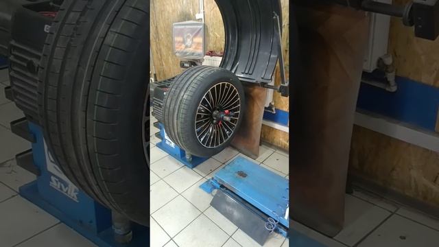 Балансировка колесо с мерседес maybach. смотреть онлайн