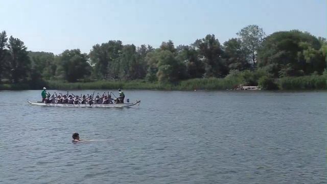 Городские соревнования на лодках Дракон в г. Комсомольск на Днепре смотреть онлайн
