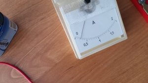 Определение силы тока с помощью амперметра. Физика 8 класс.