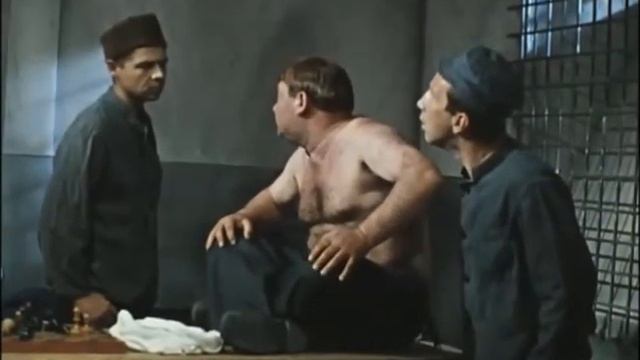 Доцент у тюрьме смотреть онлайн