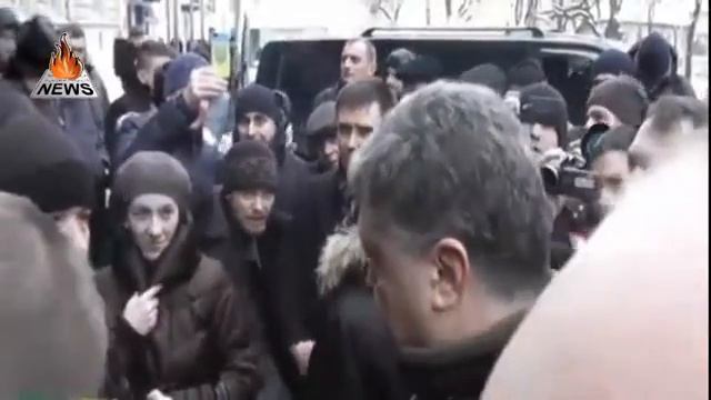 Львов Порошенко Рвут на тряпки ! Януковичь был лучше ! Новости Украины 01 1 2015 г смотреть онлайн