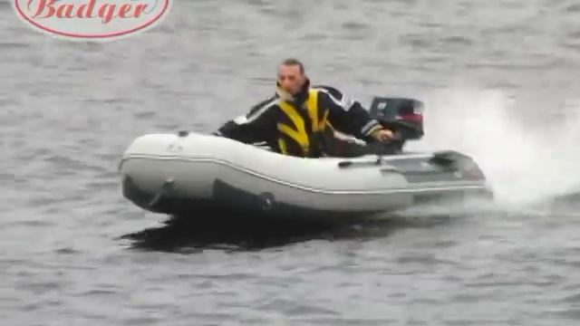 ПВХ лодка FLA 360 c надувным пайолом Айрдек смотреть онлайн