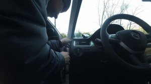 Подключение видеорегистратор "без проводов". Skoda rapid