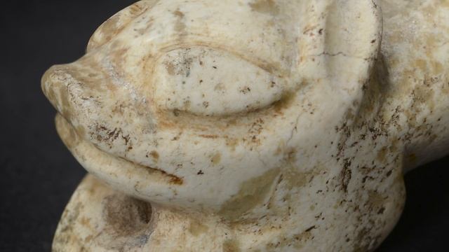 Пенсионер нашёл в гараже игрушечную собаку, а она сделала его богачом смотреть онлайн