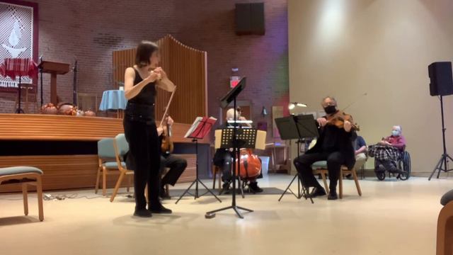 Tango Etude No. 3 by Astor Piazzolla - Lisa Hansen, flute with All Seasons Chamber Players. смотреть онлайн