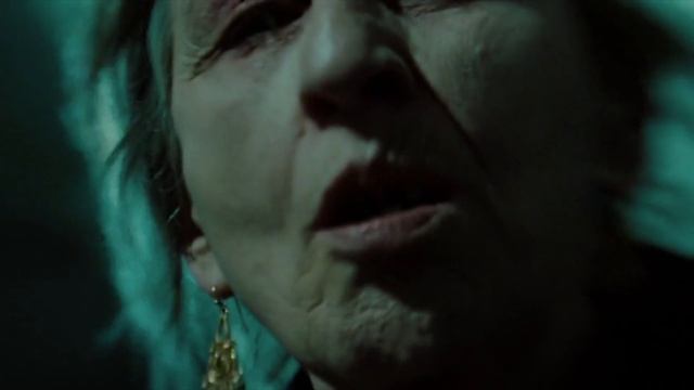 SCARY ENGLISH смотреть онлайн