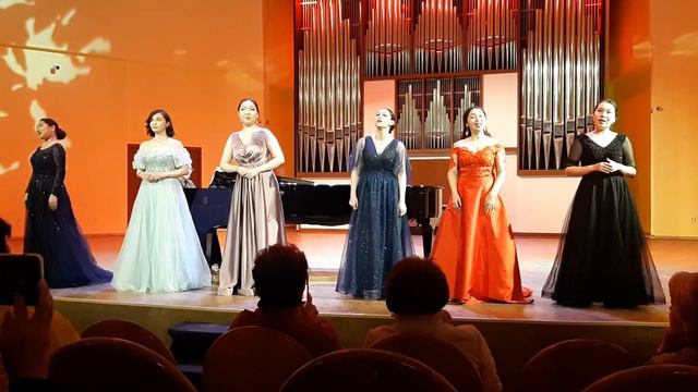 Ескендір Хасанғалиев - "Нұрлы таң" - Студенттер тобы. Students conservatoire смотреть онлайн