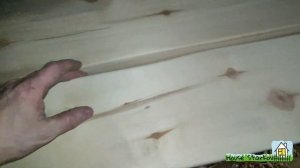 Делаю второй полок и коробку дверей в бане.
