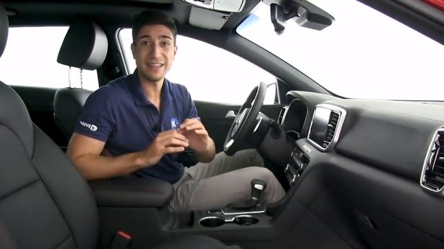 Kia Sportage 2019 | 3 di 3: comodità | Interni arricchiti... ma lo spazio? смотреть онлайн