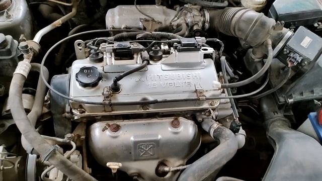 Обзор и осмотр Mitsubishi Carisma часть 2. Честный отзыв по каризме. смотреть онлайн