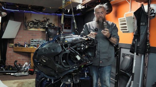Dazzling Transformation: Dd Customs' Game-changing Road Glide Fairing Relocation!