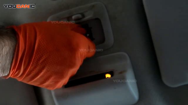 How to Replace Dome Light on 2012-2022 Mitsubishi Mirage смотреть онлайн