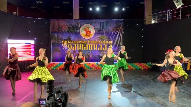 СТИЛЯГИ танец смотреть онлайн