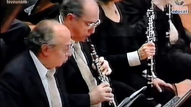 OFUNAM: Eco del vals. Sviridov. смотреть онлайн