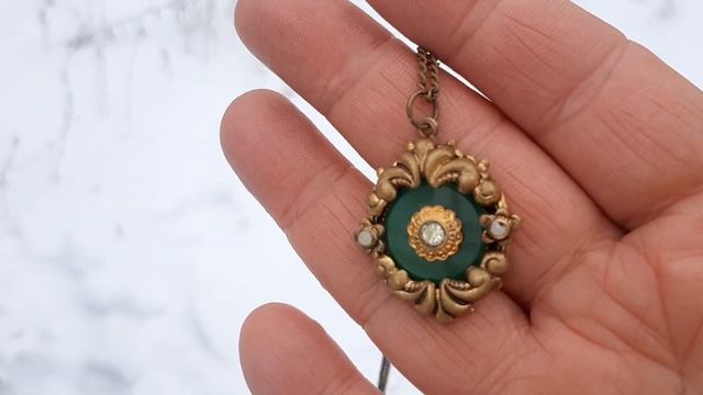 Покупки с последней блошки - винтажные чешские броши и немецкий кулон в стиле бидермаер. смотреть онлайн