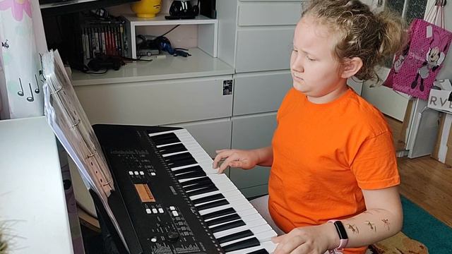 Walczyk Agnieszki keyboard cover Oliwka Górniak Yamaha PSR-E363 смотреть онлайн