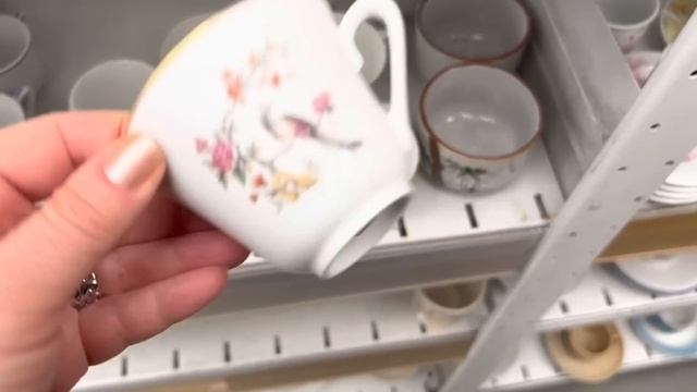 НОВЫЙ поход на БАРАХОЛКУ во ФРАНЦИИ. Что было в КОРОБКЕ?ФАРФОР. Старинная ПОСУДА. Хрусталь смотреть онлайн