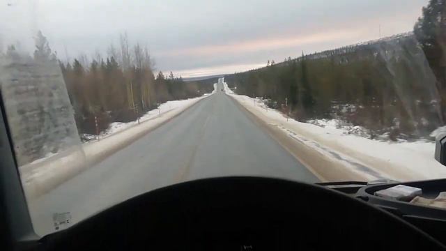 В Мурманскую область на одиночке, Mercedes Axor смотреть онлайн