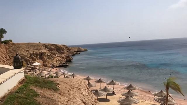 Обзор второго пляжа при отеле Мовенпик/Movenpick Resort Sharm El Sheikh Naama Bay 5*.Шарм. Наама Бэ смотреть онлайн