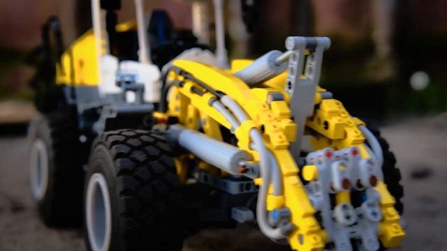 Liebherr L580 XPower - Ultimate Lego Technic Wheel Loader