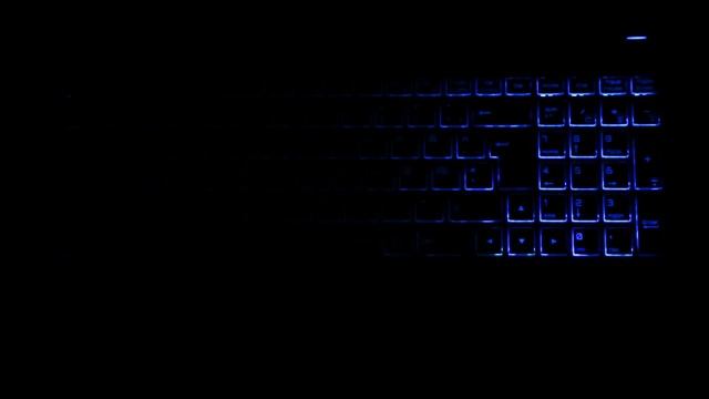 Multicom Kunshan P651R Gaming-laptop med skjermkort i GeForce GTX 10-serien смотреть онлайн