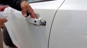 CK - 2022 Kia Soul - How To Remove Keyhole Cap!