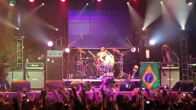 DORO - 30 YEARS STRONG & PROUD - LIVE IN SAO PAULO - 2014