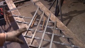 Кованая решетка для ворот,калиток. Blacksmithing - Forging a grate.