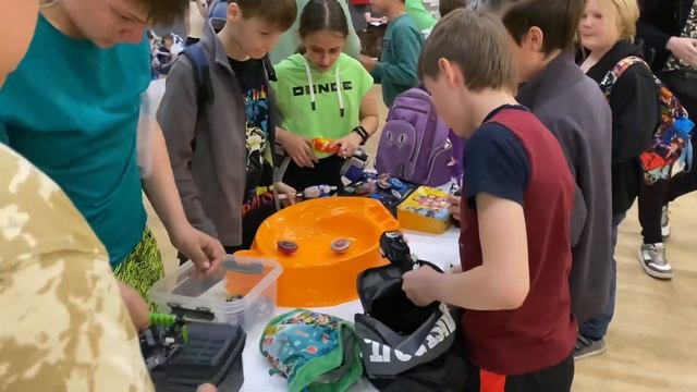 ЛЕТНИЙ ТУРНИР И ВАШИ ПОДАРКИ ПО БЕЙБЛЭЙДУ / Бейблэйд Бёрст / Beyblade Burst