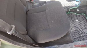 Разбор автомобиля Лада Калина 2 для установки авточехлов с выниманием сидений, снятием пластика...