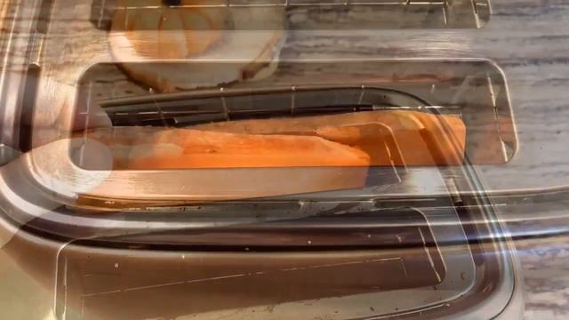 Бутерброд из запеченного в тостере батата смотреть онлайн