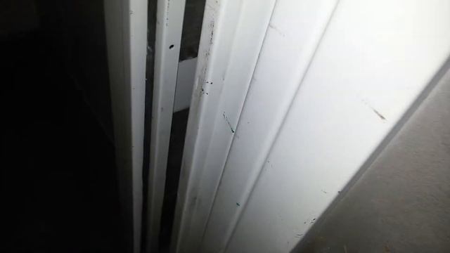 У лифта открывается и закрывается одна дверь , часть 1 . смотреть онлайн
