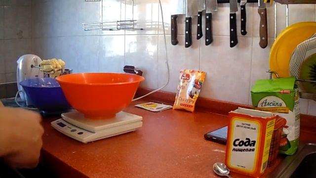 НОВОГОДНИЙ COOKING / Шоколадное печенье / Новый гость смотреть онлайн