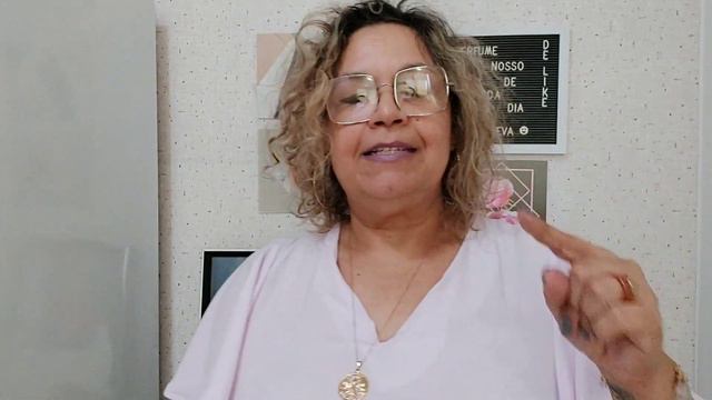 PEONIA & BLUSH DE OHANA KAMEALA: IMPOSSÍVEL NÃO AMAR ESTE PERFUME FLORAL DELICADO E FRESCO. VEM VER смотреть онлайн