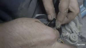 Замена лампы ближнего света на лада калина кросс.