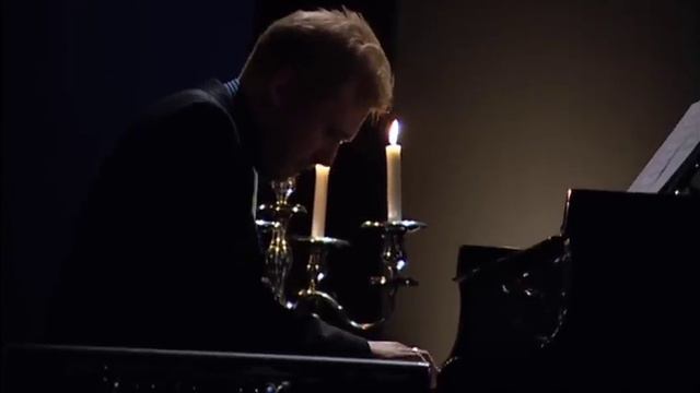 Autumn leaves - Manuela Mameli's Jazz.Samba.Project /Français version / Sweden 2011 смотреть онлайн