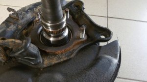 Land Cruiser 100, 1999 год. Сальник задней полуоси. Заметки.