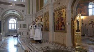 Песнопение "Да молчит всяка плоть человеча"