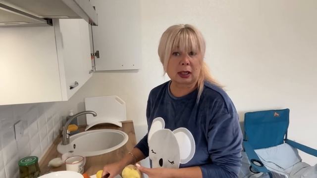 ПУСТЫЕ ПОЛКИ В МАГАЗИНЕ ROSHEN! НИЧЕГО НЕ КУПИЛА / АРИНА БЕЛАЯ