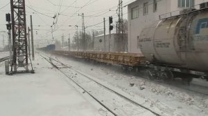 «Паровоз Ь.2021 1897 года в составе!» Электровоз ВЛ10-889 с грузовым поездом