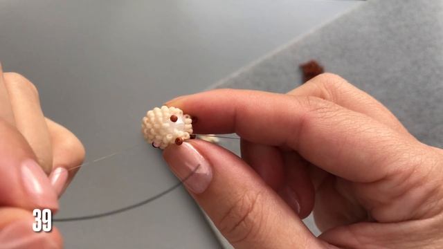 DIY Making Christmas beaded amigurumi Reindeer/step by step tutorial/beaded jewelry смотреть онлайн