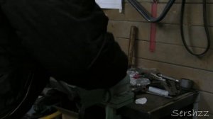 Съемник для снятия пружин крепления противовесов. Для стиральных машин Ariston и Indesit