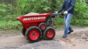 МОТОМУЛ преодолевает реку с 250 кг щебёнки и человеком в нагрузку