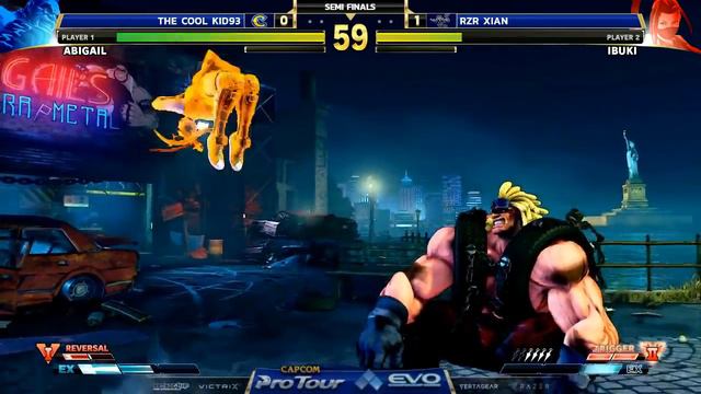 The Cool Kid93 (Abigail) vs RZR Xian (Ibuki) - EVO 2018 - Semi Finals - SFV - CPT 2018 смотреть онлайн