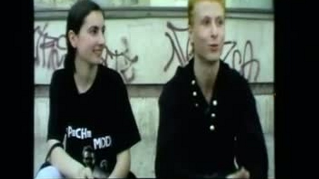 7. The Posters Came From The Walls смотреть онлайн