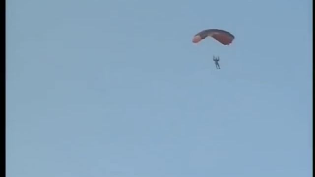 Полеты на парашюте зимой смотреть онлайн