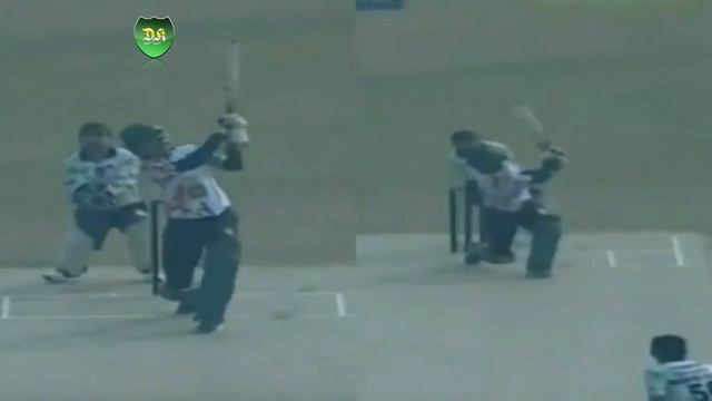 Shoaib Malik Does a Yuvraj Singh, Hits 6 Sixes in an Over смотреть онлайн