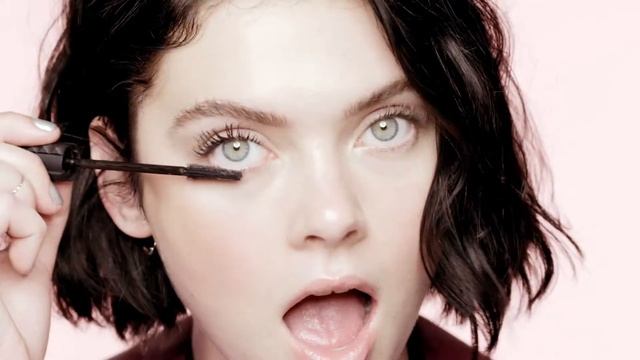 Get ready to blast off with BADgal Bang! Volumizing Mascara! смотреть онлайн