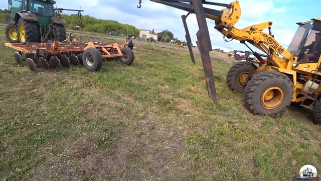 Погрузчиком ПК-40 поставили катки на БДМ и стало хуже. Летаю по кабине на повторной дисковке. смотреть онлайн